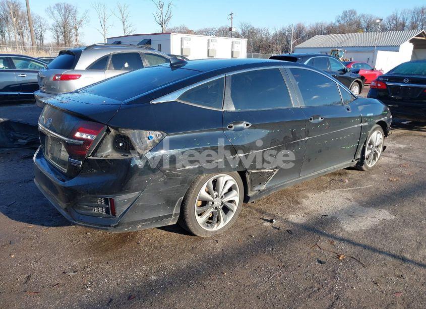 Photo 4 of 2018 Honda Clarity PLUG-IN HYBRID TOURING (VIN JHMZC5F38JC002560)