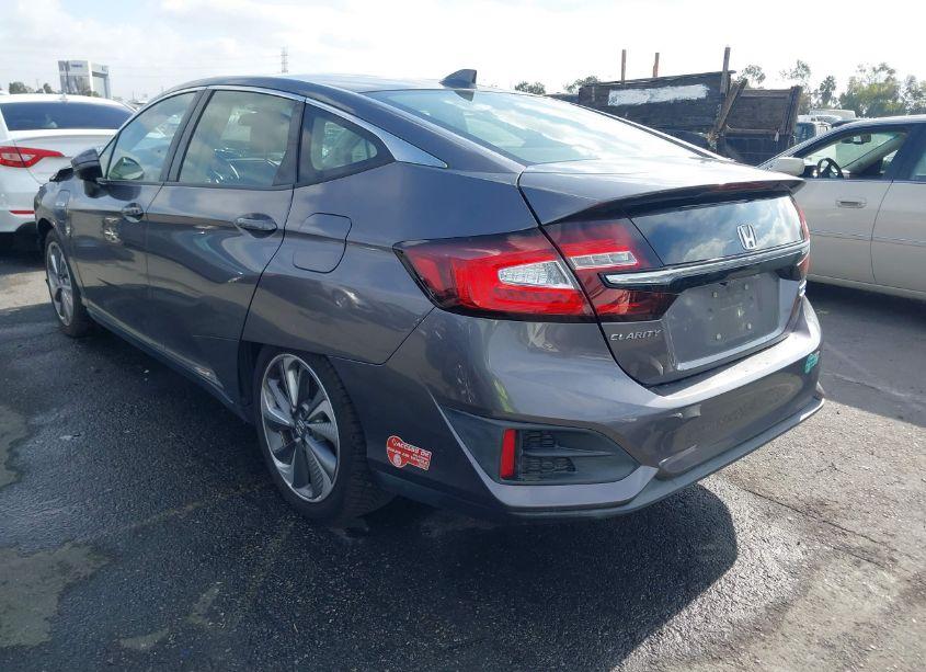 Photo 3 of 2018 Honda Clarity PLUG-IN HYBRID TOURING (VIN JHMZC5F39JC003152)