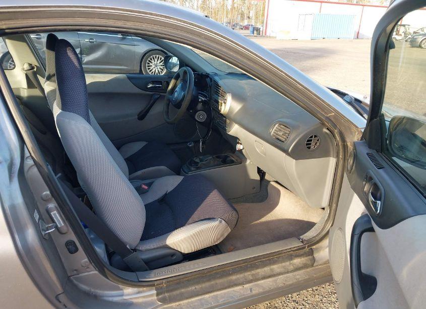 Photo 5 of 2000 Honda Insight (VIN JHMZE1354YT004101)