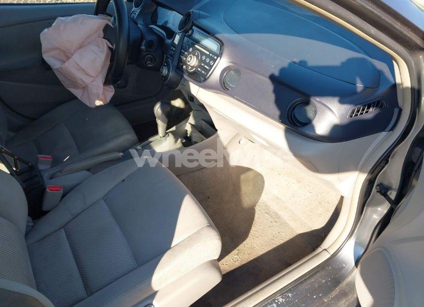 Photo 5 of 2010 Honda Insight LX (VIN JHMZE2H50AS014604)