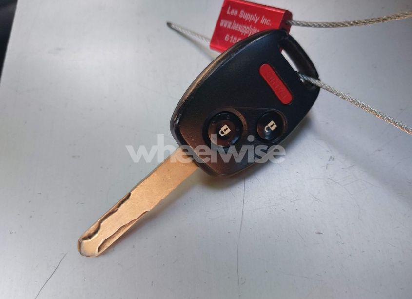 Photo 11 of 2013 Honda Insight LX (VIN JHMZE2H51DS001185)