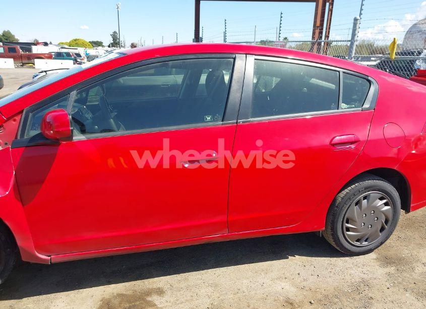 Photo 15 of 2013 Honda Insight LX (VIN JHMZE2H51DS001185)