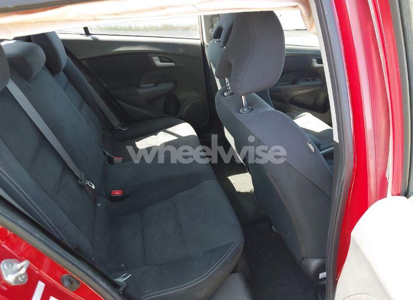 Photo 8 of 2013 Honda Insight LX (VIN JHMZE2H51DS001185)
