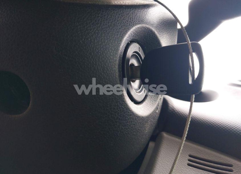 Photo 11 of 2014 Honda Insight LX (VIN JHMZE2H52ES000824)