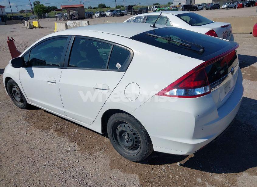 Photo 3 of 2014 Honda Insight LX (VIN JHMZE2H52ES000824)