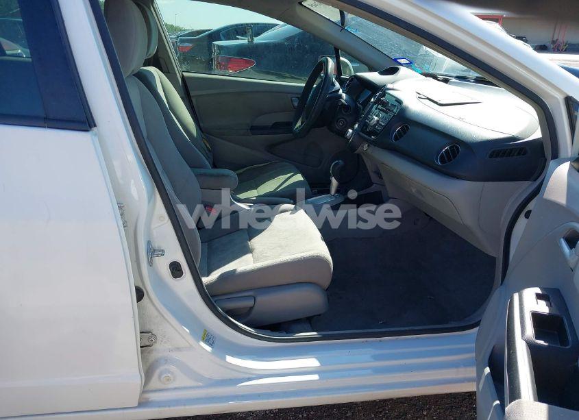 Photo 5 of 2014 Honda Insight LX (VIN JHMZE2H52ES000824)