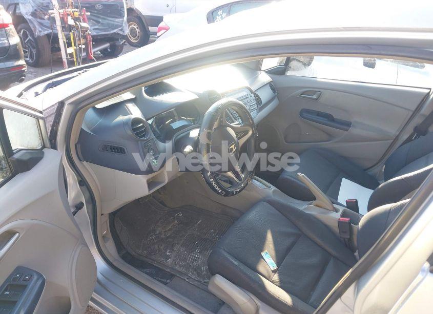 Photo 5 of 2010 Honda Insight LX (VIN JHMZE2H56AS034047)