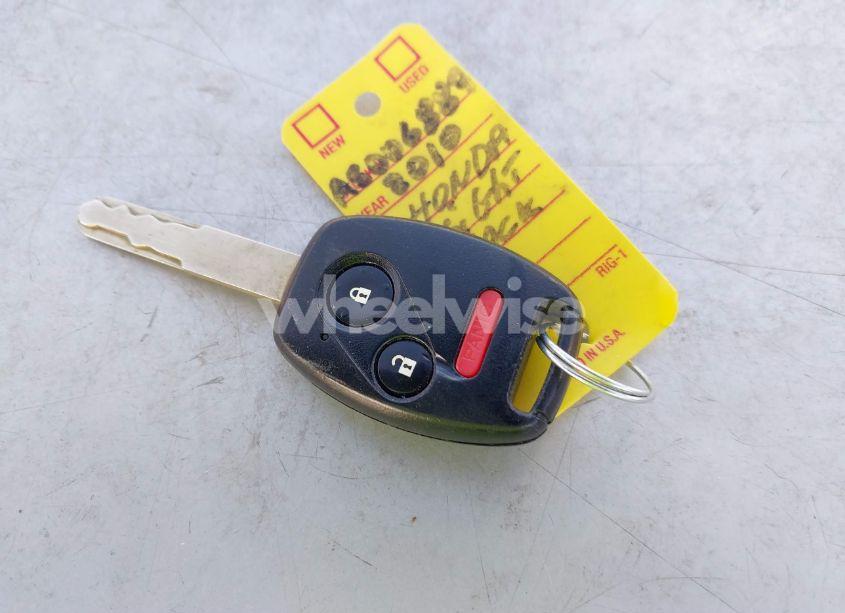 Photo 11 of 2010 Honda Insight LX (VIN JHMZE2H59AS006887)