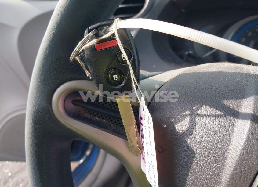 Photo 11 of 2010 Honda Insight LX (VIN JHMZE2H59AS039680)