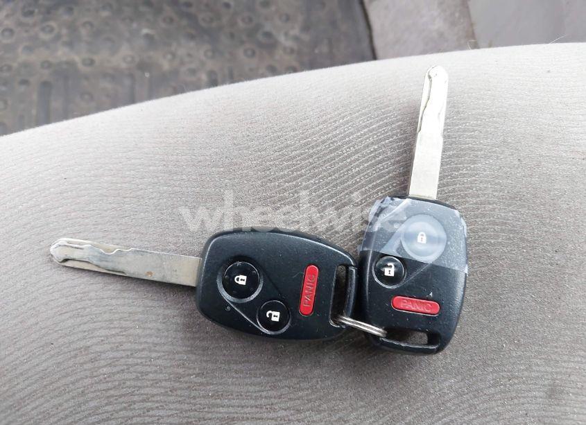 Photo 11 of 2010 Honda Insight EX (VIN JHMZE2H70AS012045)