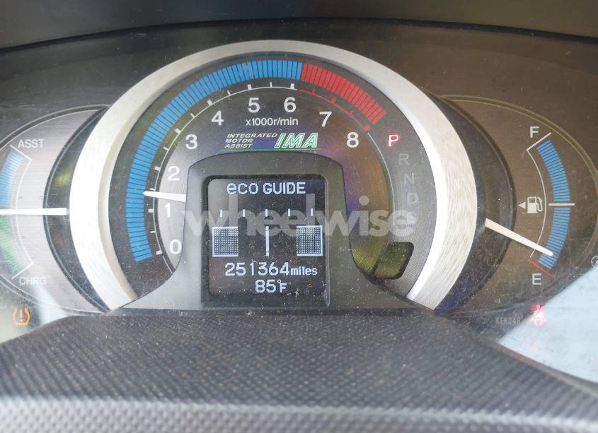 Photo 7 of 2010 Honda Insight EX (VIN JHMZE2H70AS022476)