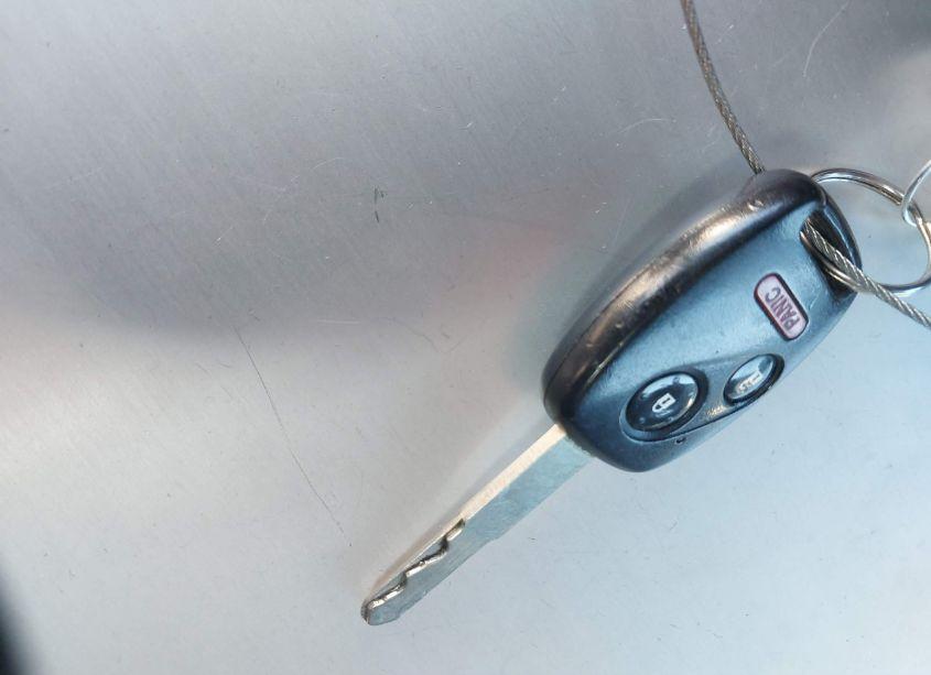 Photo 11 of 2010 Honda Insight EX (VIN JHMZE2H70AS043375)