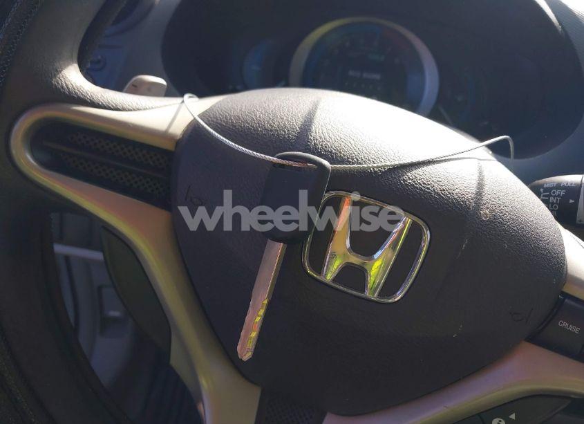 Photo 11 of 2010 Honda Insight EX (VIN JHMZE2H71AS033325)