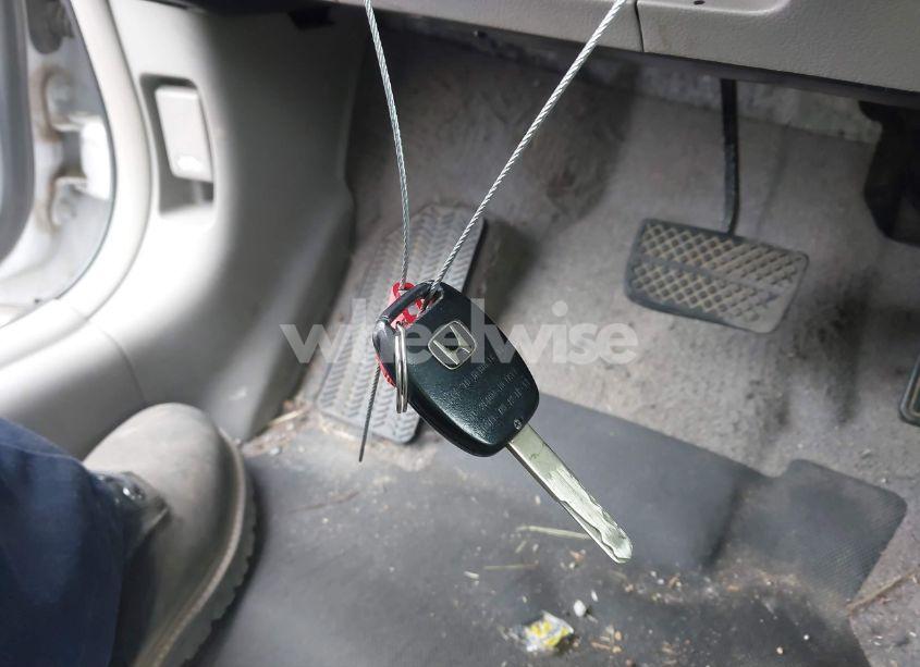 Photo 11 of 2010 Honda Insight EX (VIN JHMZE2H71AS035091)