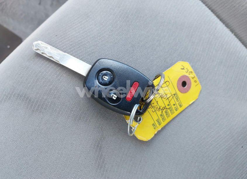 Photo 11 of 2010 Honda Insight EX (VIN JHMZE2H72AS028280)