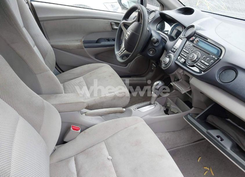 Photo 5 of 2010 Honda Insight EX (VIN JHMZE2H73AS035125)