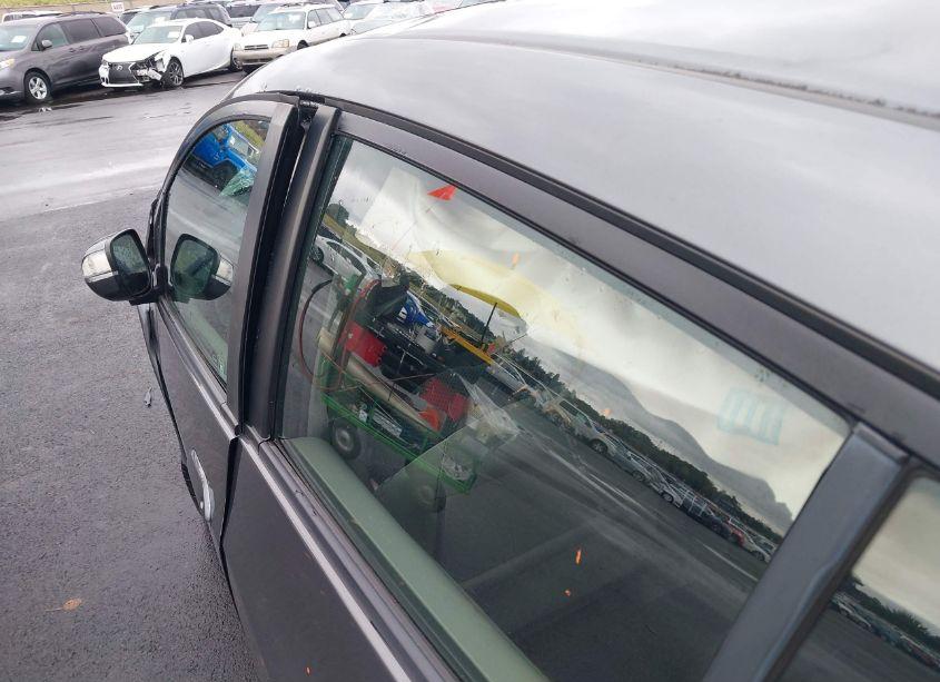 Photo 18 of 2010 Honda Insight EX (VIN JHMZE2H73AS038185)