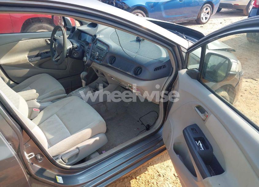 Photo 5 of 2010 Honda Insight EX (VIN JHMZE2H74AS027020)