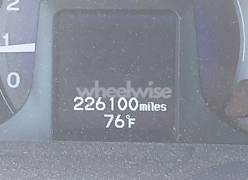 Photo 16 of 2010 Honda Insight EX (VIN JHMZE2H75AS008489)