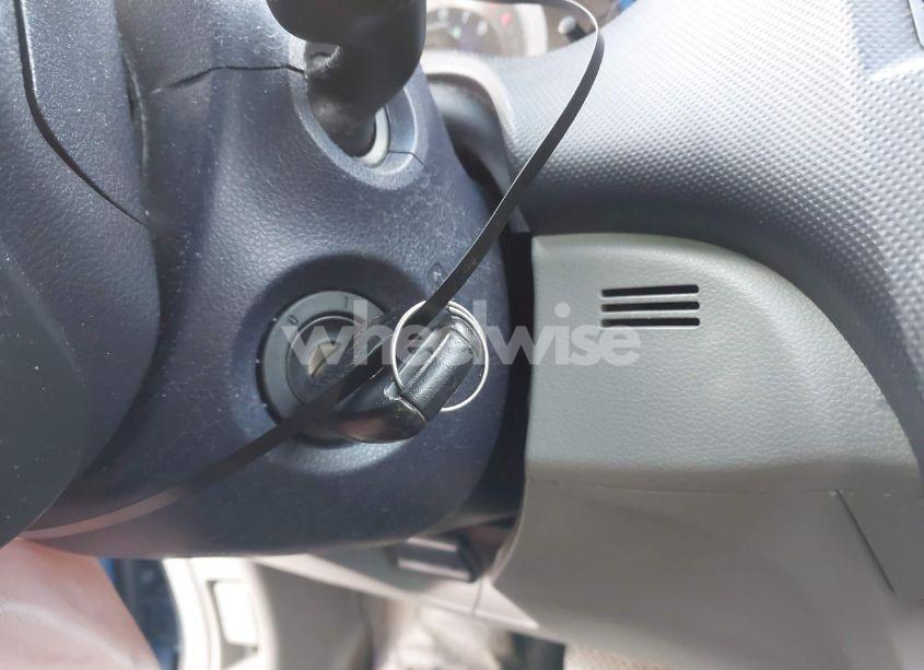 Photo 11 of 2010 Honda Insight EX (VIN JHMZE2H76AS019016)