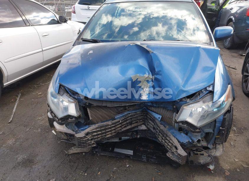 Photo 6 of 2010 Honda Insight EX (VIN JHMZE2H76AS019016)