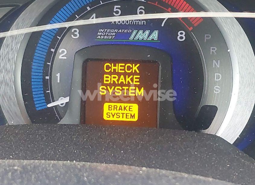 Photo 15 of 2010 Honda Insight EX (VIN JHMZE2H76AS034115)