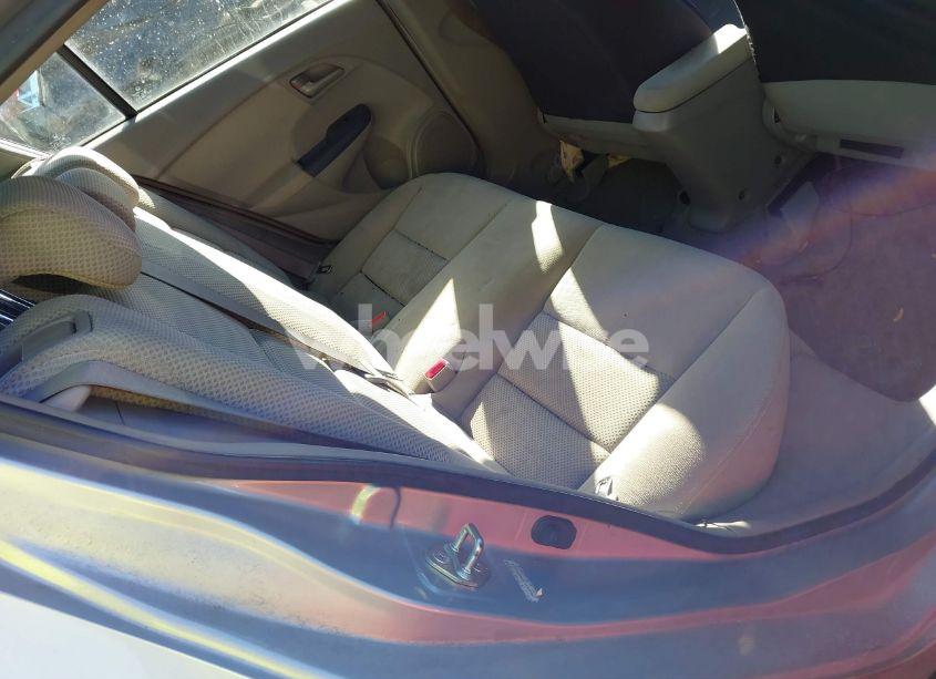 Photo 5 of 2010 Honda Insight EX (VIN JHMZE2H76AS040013)