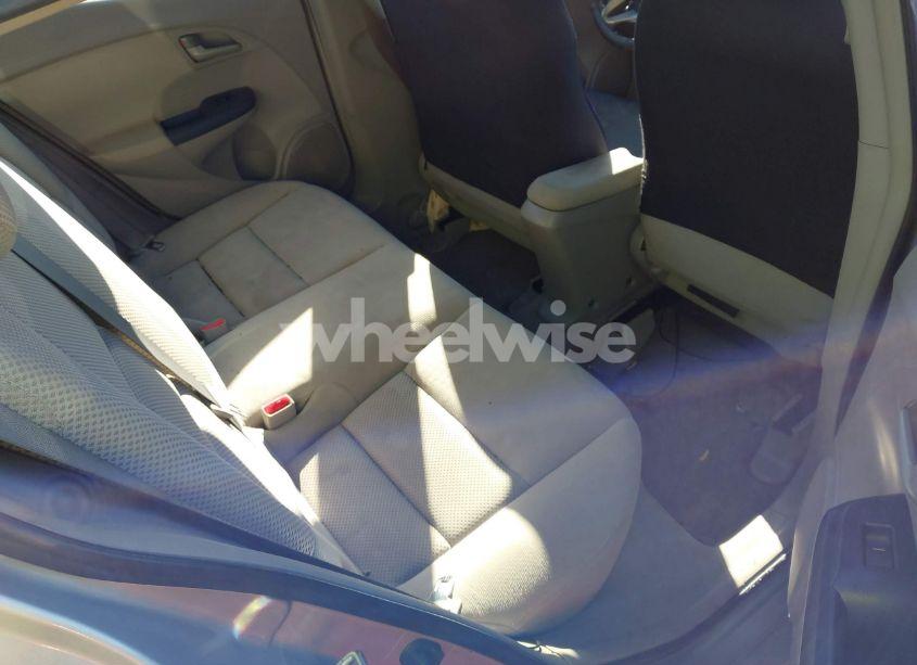 Photo 8 of 2010 Honda Insight EX (VIN JHMZE2H76AS040013)