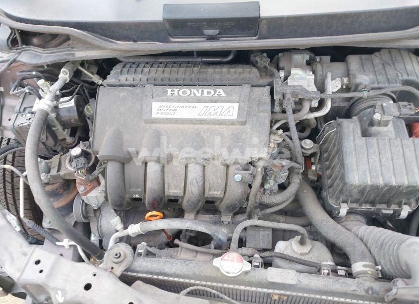 Photo 10 of 2014 Honda Insight EX (VIN JHMZE2H76ES001492)