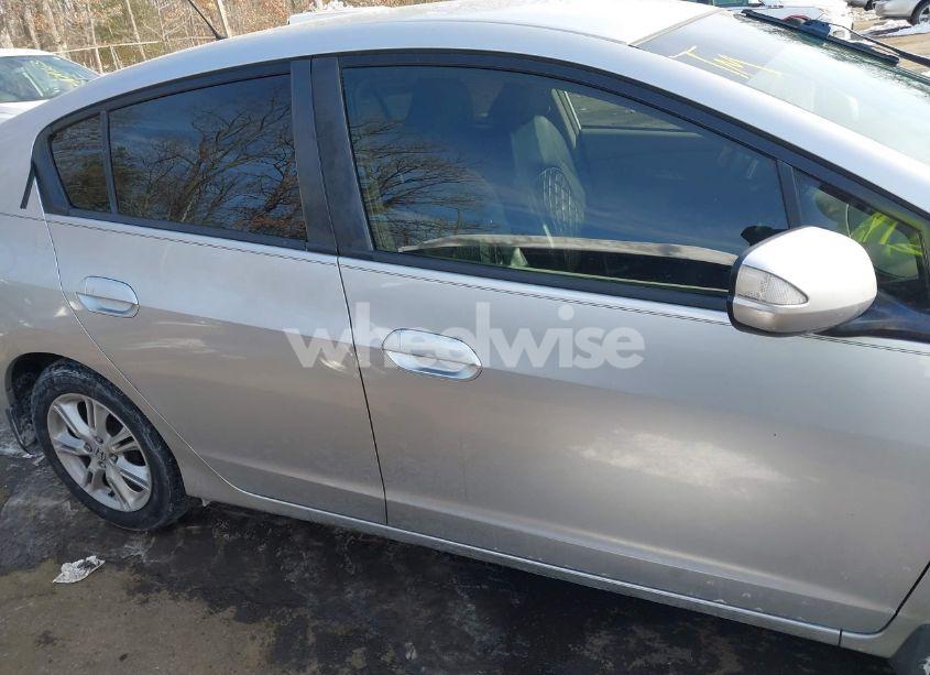 Photo 14 of 2010 Honda Insight EX (VIN JHMZE2H77AS021616)