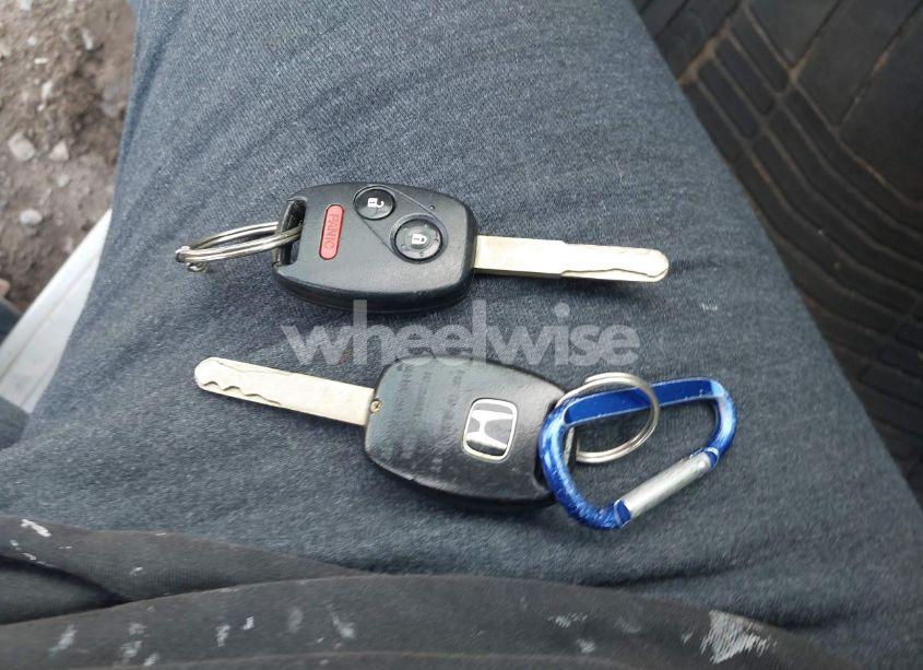 Photo 11 of 2010 Honda Insight EX (VIN JHMZE2H78AS030888)