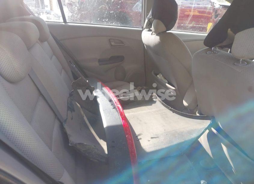 Photo 8 of 2010 Honda Insight EX (VIN JHMZE2H79AS006907)