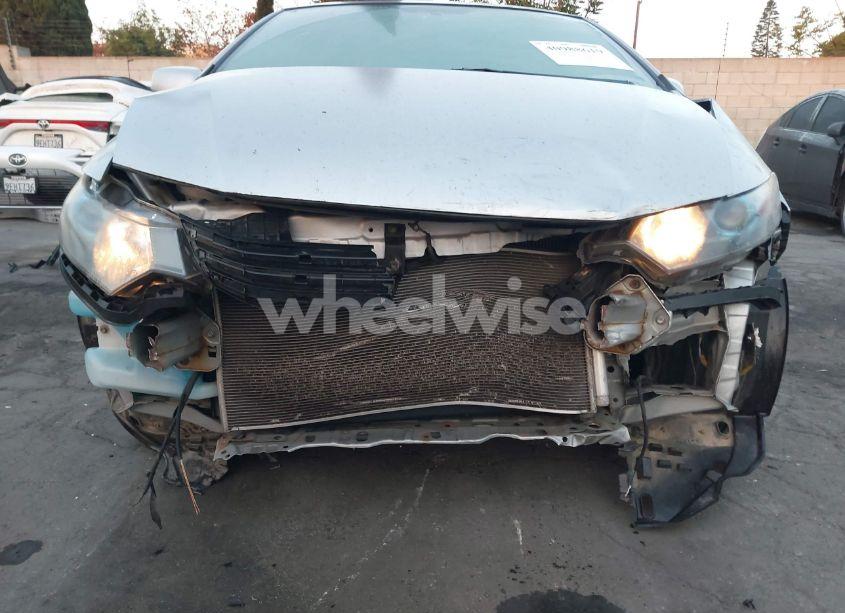 Photo 6 of 2010 Honda Insight EX (VIN JHMZE2H79AS021603)