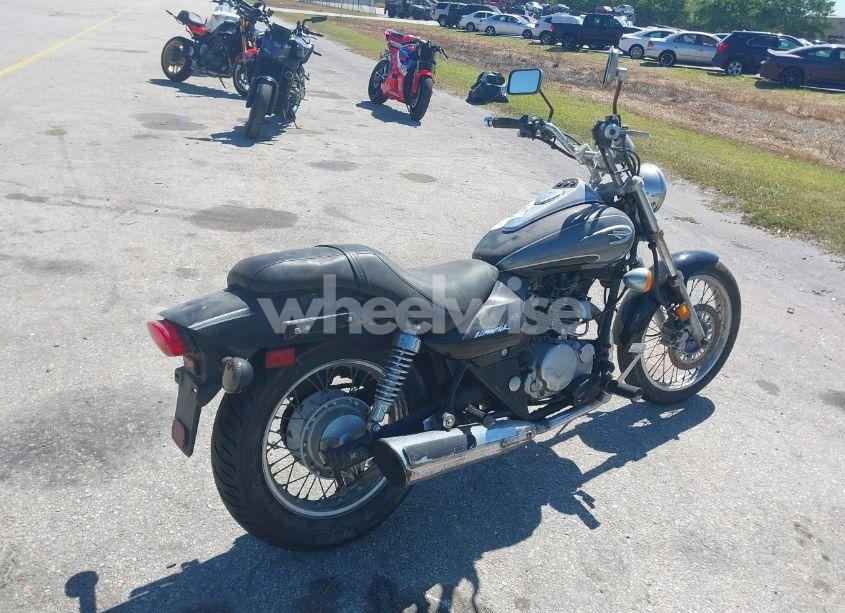 Photo 4 of 2002 Kawasaki Bn125 A (VIN JKABNRA132DA05840)