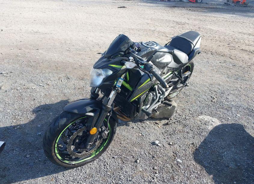 Photo 2 of 2019 Kawasaki Er650 G (VIN JKAEREG18KDA02501)