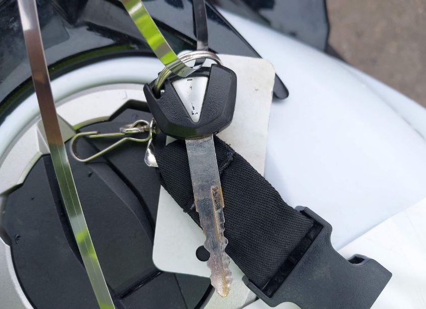 Photo 11 of 2017 Kawasaki Er650 H (VIN JKAEREH18HDA01243)