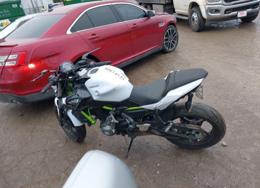 Photo 13 of 2017 Kawasaki Er650 H (VIN JKAEREH18HDA01243)