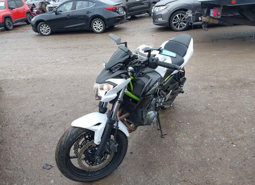 Photo 2 of 2017 Kawasaki Er650 H (VIN JKAEREH18HDA01243)