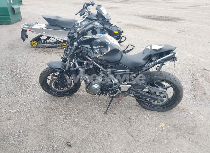 Photo 2 of 2017 Kawasaki Er650 H (VIN JKAEREH18HDA05695)