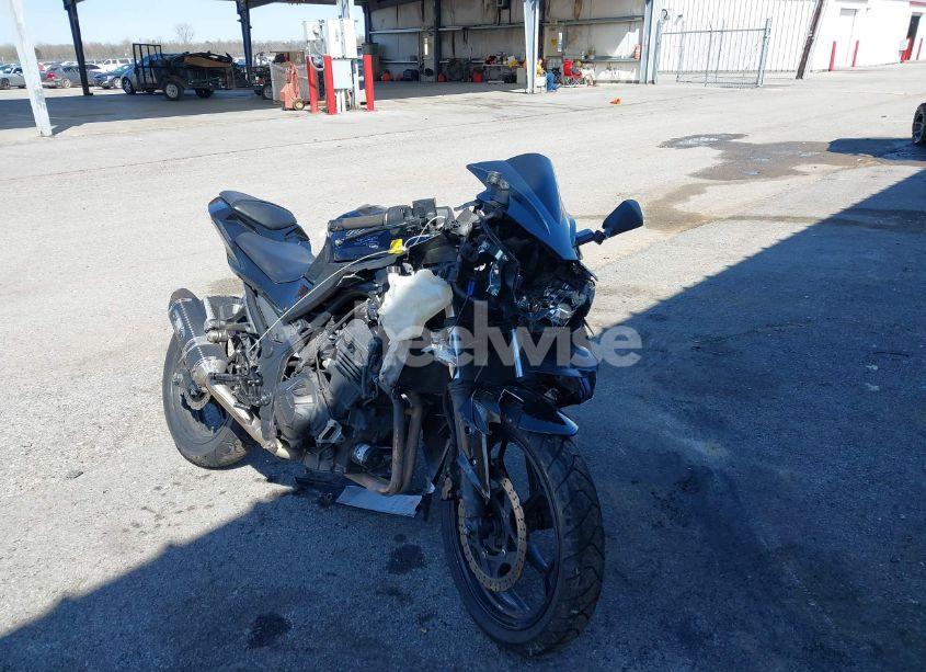 2013 Kawasaki Ex300 A (VIN JKAEX8A1XDDA12403) main photo