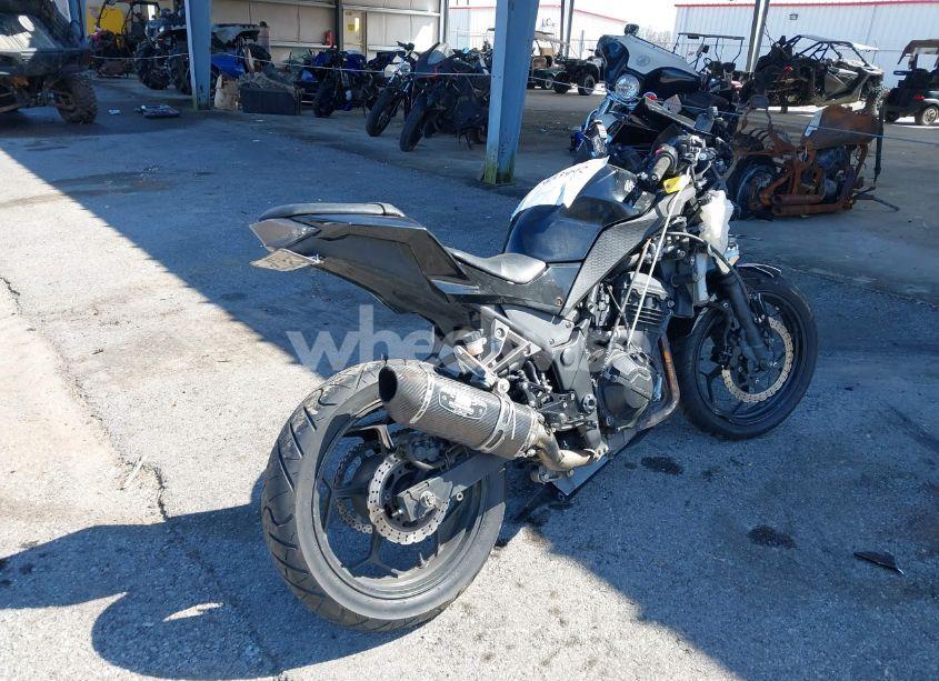 Photo 4 of 2013 Kawasaki Ex300 A (VIN JKAEX8A1XDDA12403)