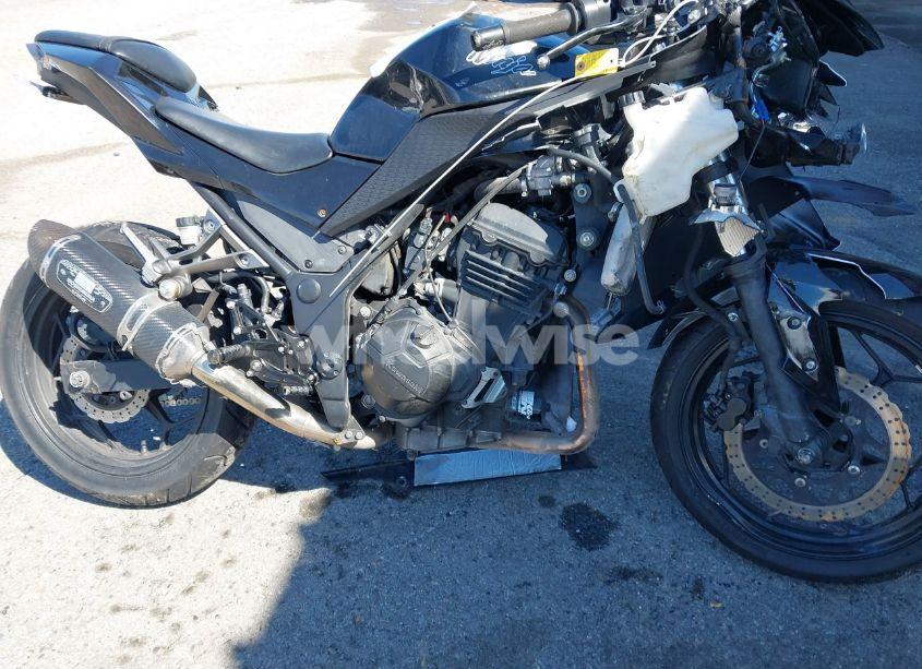 Photo 8 of 2013 Kawasaki Ex300 A (VIN JKAEX8A1XDDA12403)