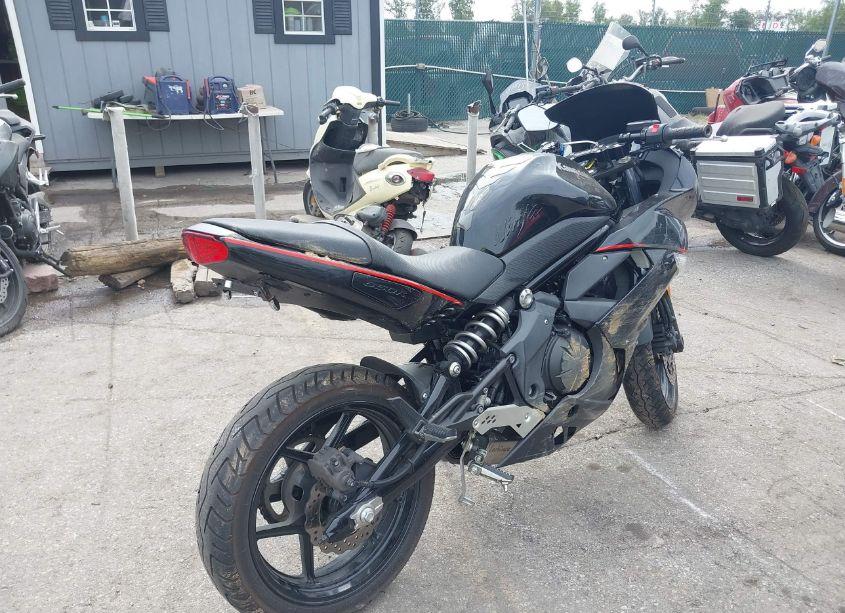 Photo 4 of 2011 Kawasaki Ex650 C (VIN JKAEXEC10BDA64826)