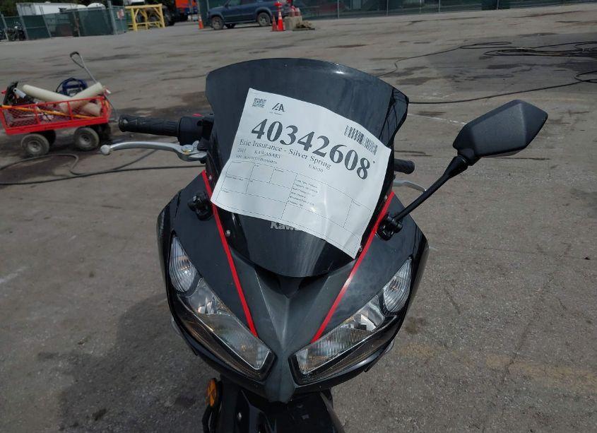 Photo 5 of 2011 Kawasaki Ex650 C (VIN JKAEXEC10BDA64826)