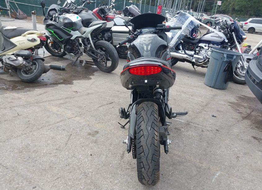 Photo 6 of 2011 Kawasaki Ex650 C (VIN JKAEXEC10BDA64826)