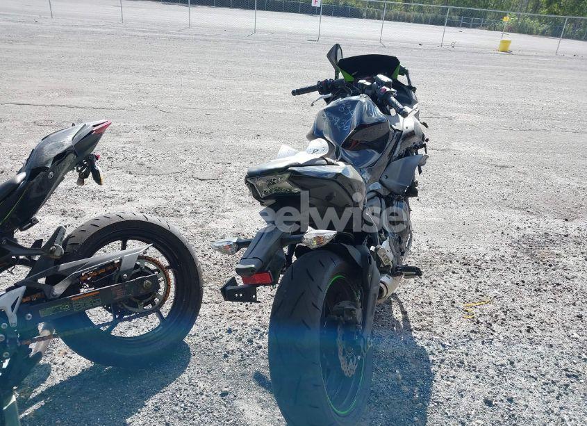 Photo 6 of 2019 Kawasaki Ex650 F (VIN JKAEXEK10KDA30936)