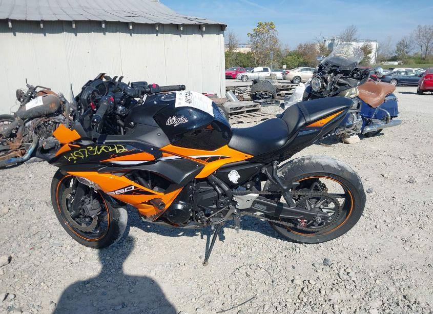 Photo 13 of 2019 Kawasaki Ex650 F (VIN JKAEXEK14KDA35198)