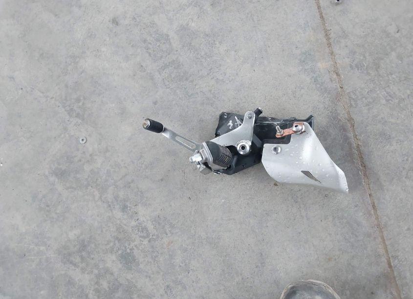 Photo 12 of 2019 Kawasaki Ex650 F (VIN JKAEXEK17KDA33445)