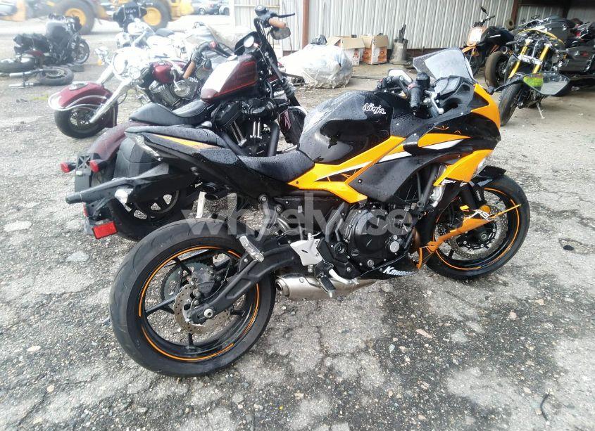 Photo 4 of 2019 Kawasaki Ex650 F (VIN JKAEXEK18KDA34328)