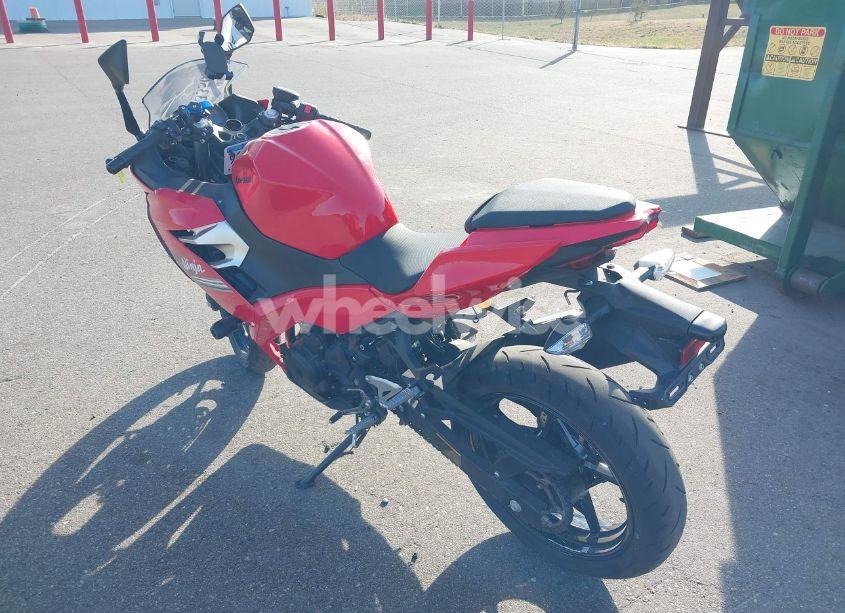 Photo 3 of 2021 Kawasaki Ex400 N/A (VIN JKAEXKG11MDAB0152)